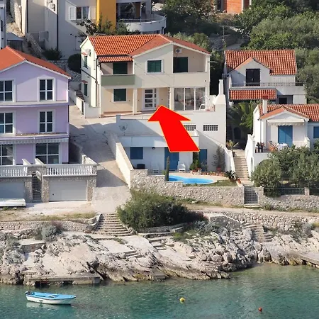 Apartment By The Sea Bilo, - 8364