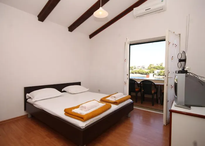 דירה By The Sea Bilo, - 8364 פרימוסטן